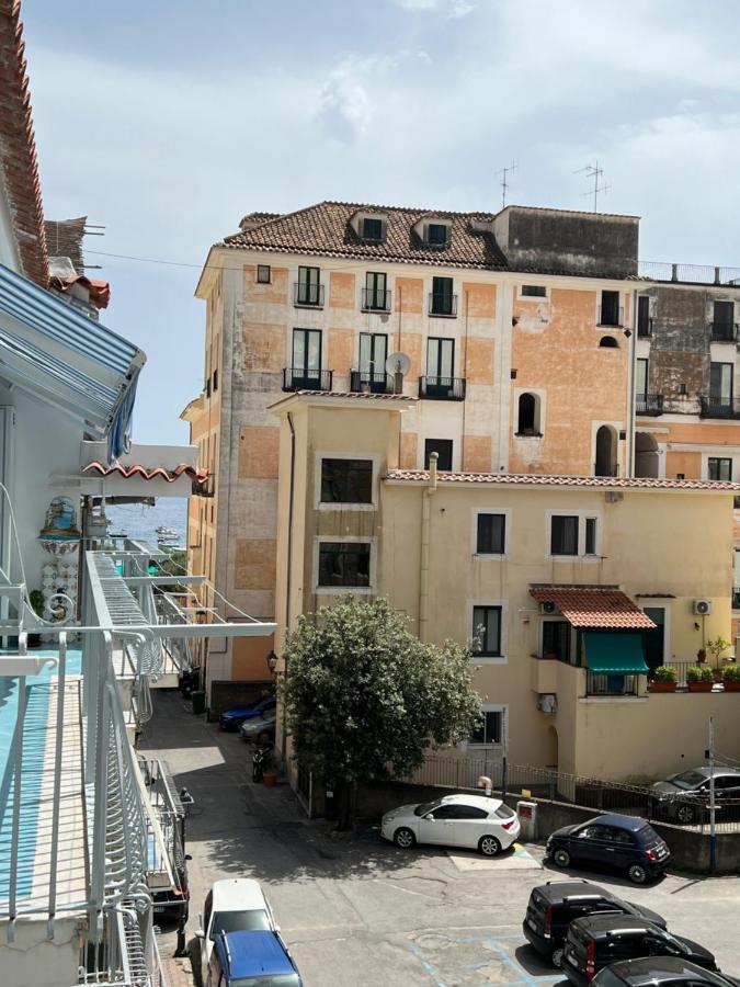 4 Passi Dal Mare Apartment Minori Exterior photo