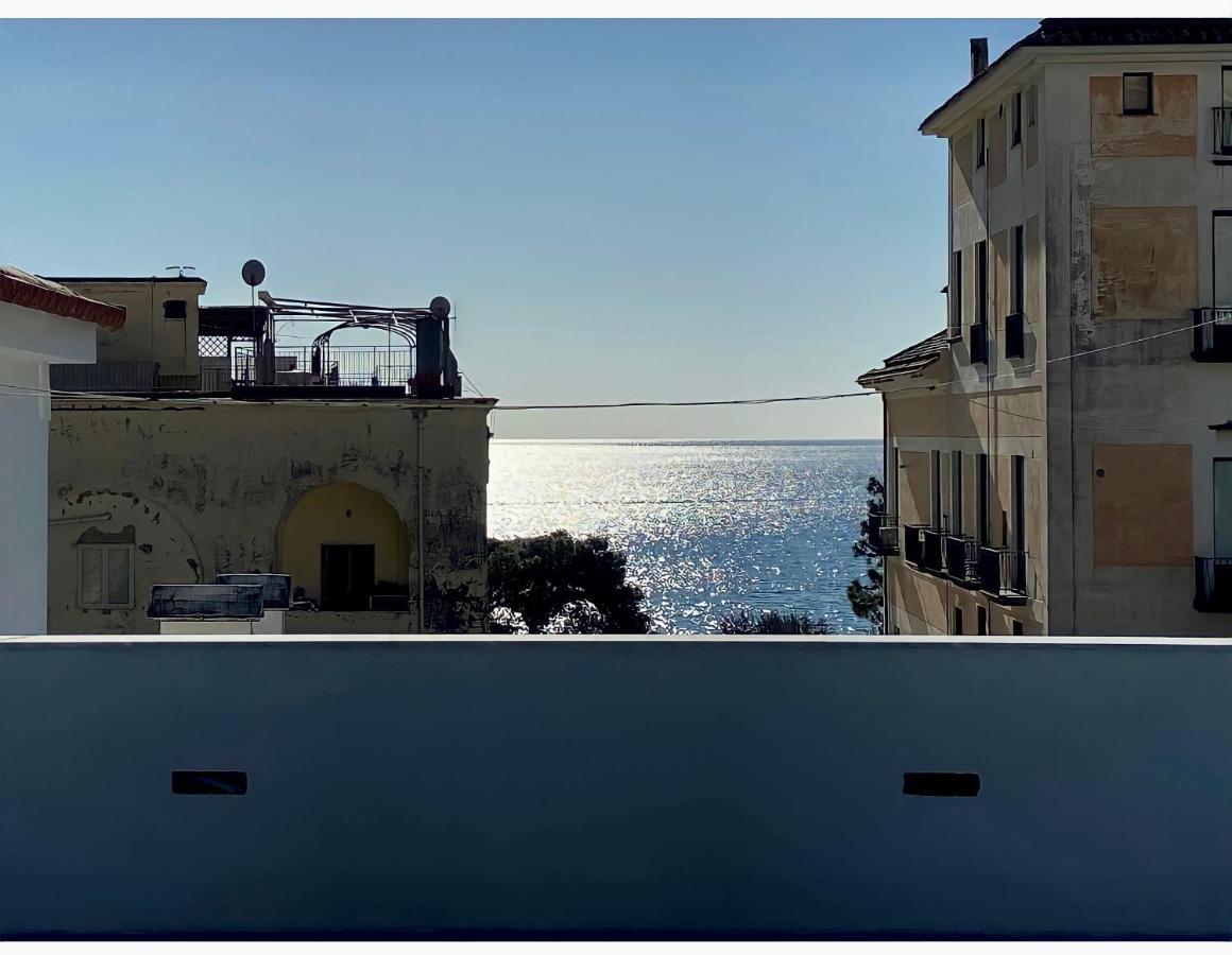 4 Passi Dal Mare Apartment Minori Exterior photo